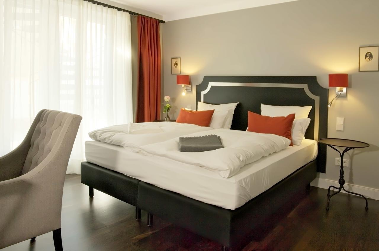 Hotel Im Hof มิวนิก ภายนอก รูปภาพ