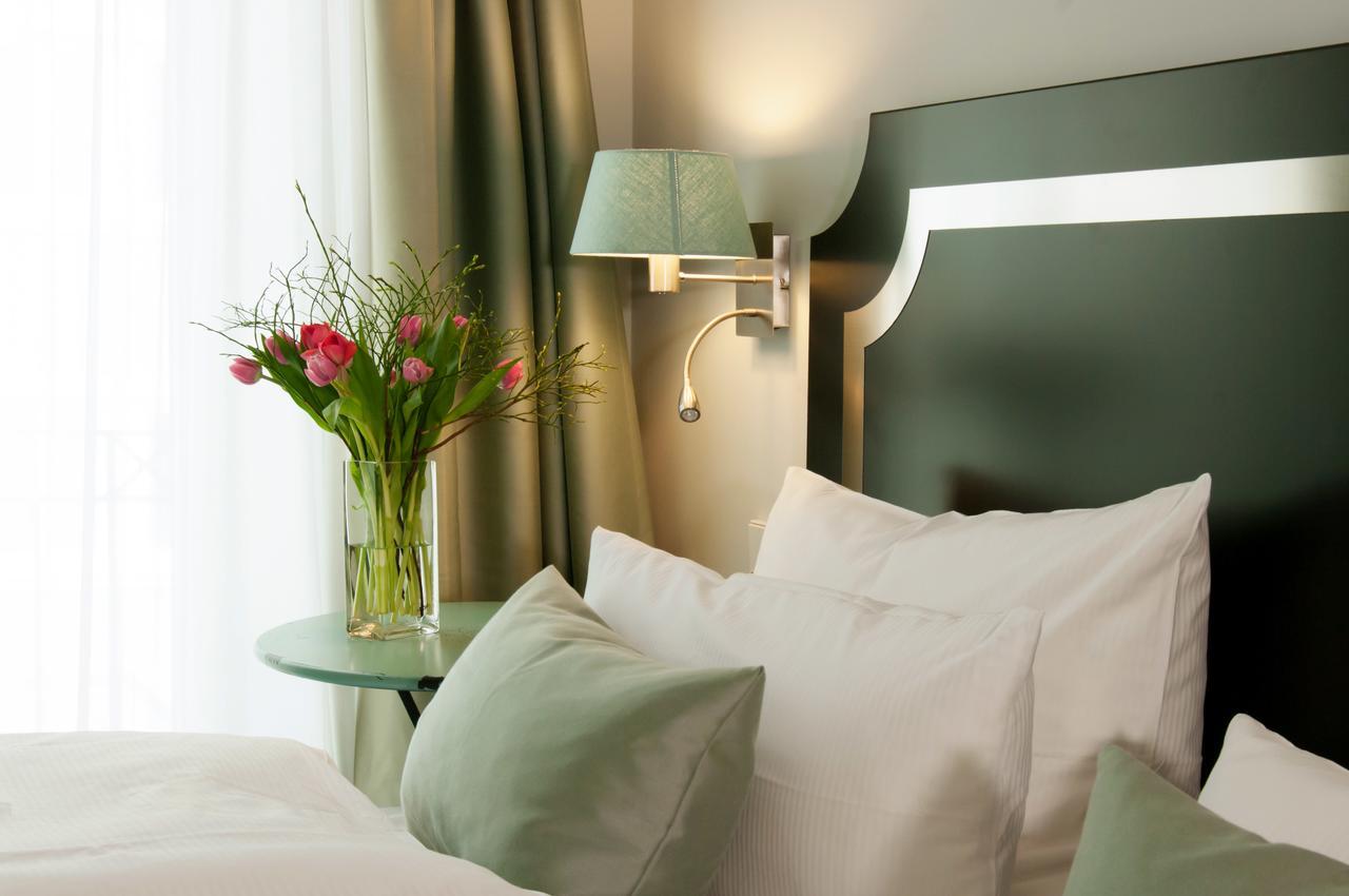 Hotel Im Hof มิวนิก ภายนอก รูปภาพ