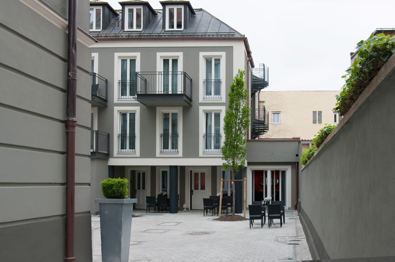 Hotel Im Hof มิวนิก ภายนอก รูปภาพ