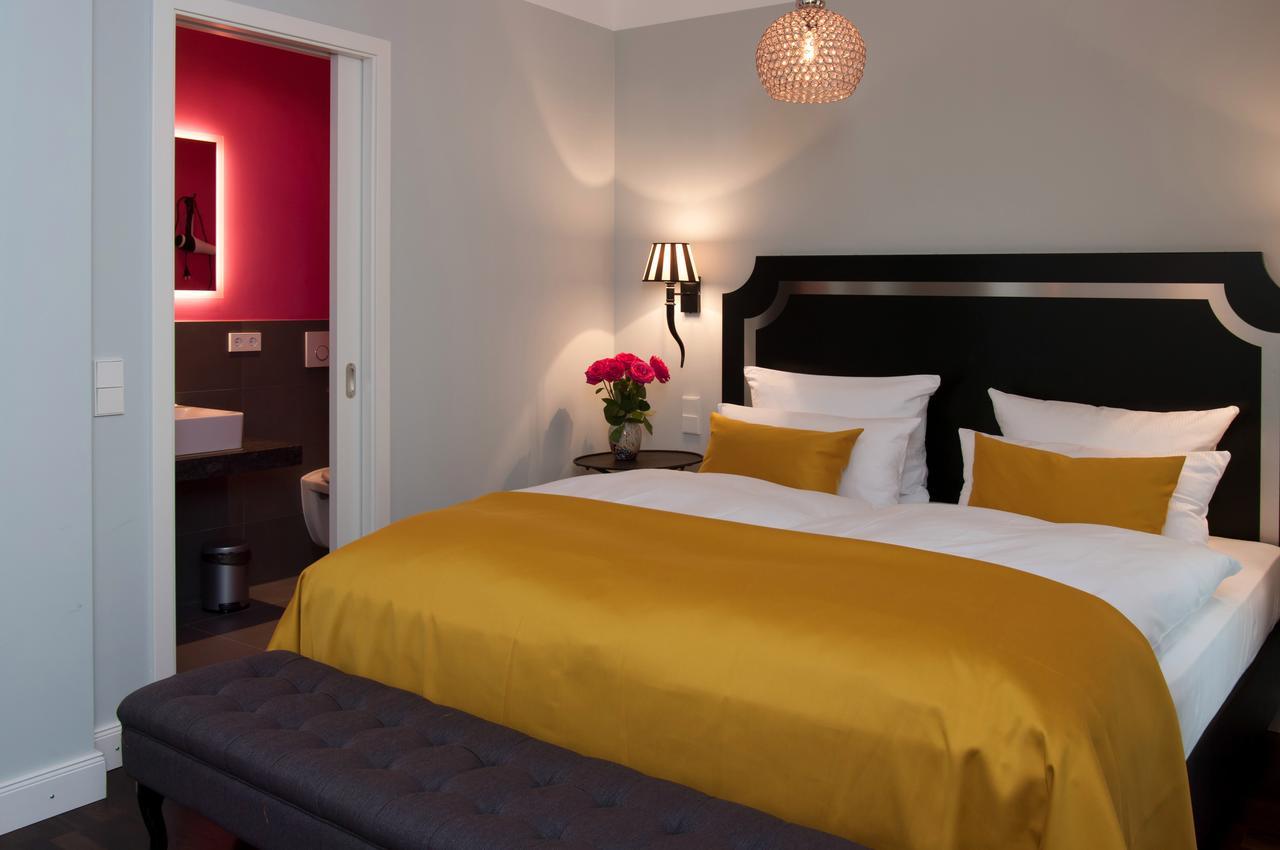 Hotel Im Hof มิวนิก ภายนอก รูปภาพ